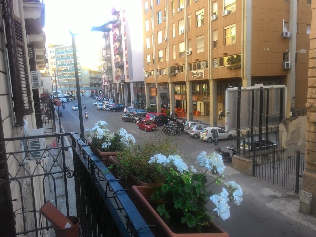 Apartamento Casa Politeama Palermo Exterior foto